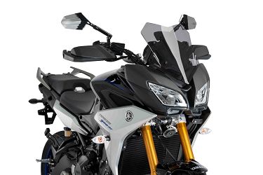 SZYBA SPORTOWA PUIG DO YAMAHA TRACER 900 / 9 18-23 LEKKO PRZYCIEMNIONA