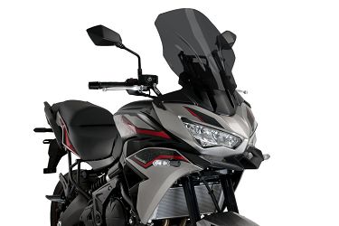 SZYBA OWIEWKA TURYSTYCZNA PUIG DO KAWASAKI VERSYS 650 22 MOCNO PRZYCIEMNIONA