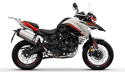 MOTOCYKL BENELLI TRK 702X BIAŁY MARMUR (GRES WHITE) 2025