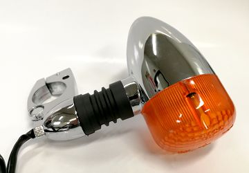 KIERUNKOWSKAZ PRZEDNI LEWY ZING II 125        33450-KKAK-E00