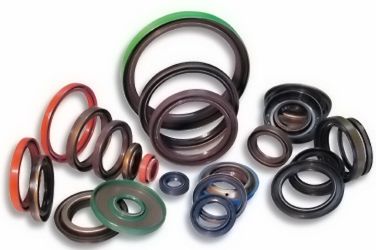 USZCZELNIACZ OLEJOWY 12X25X5