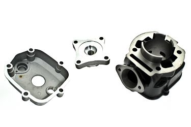CYLINDER ŻELIWNY POWER FORCE Z GŁOWICĄ DERBI SENDA APRILIA RS 47MM 2T